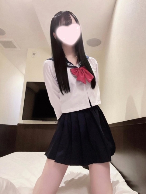 れいな【リアル18世代！未経験美少女】2