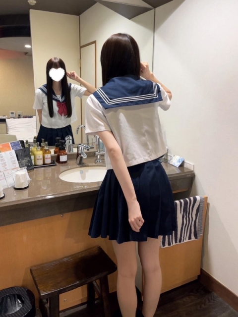 はるな【超ピュアな清純お嬢様×美脚スレンダー】3