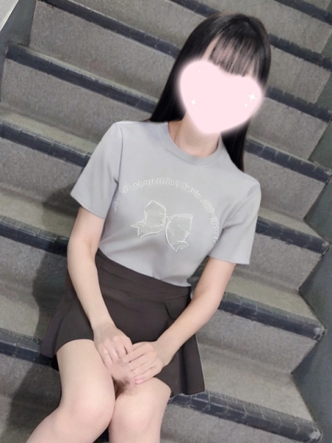 まい【笑顔が可愛い清楚系大学生】2