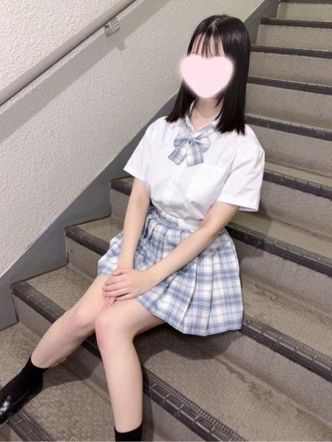 さや【黒髪色白奇跡の細身Hカップ】2