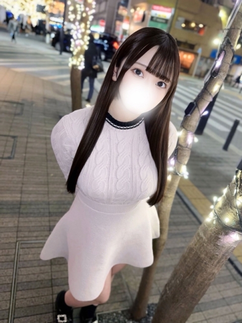 まな【Gカップ美巨乳の美少女】2